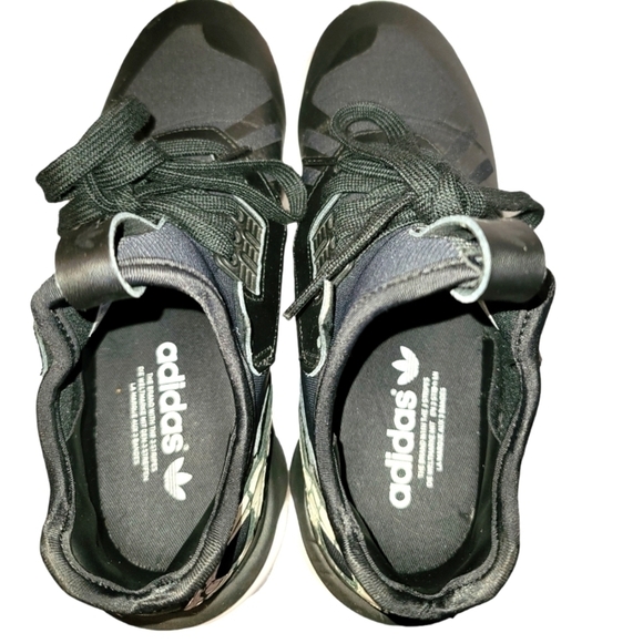 Addias Tubular Running Shoes - Picture 11 of 12